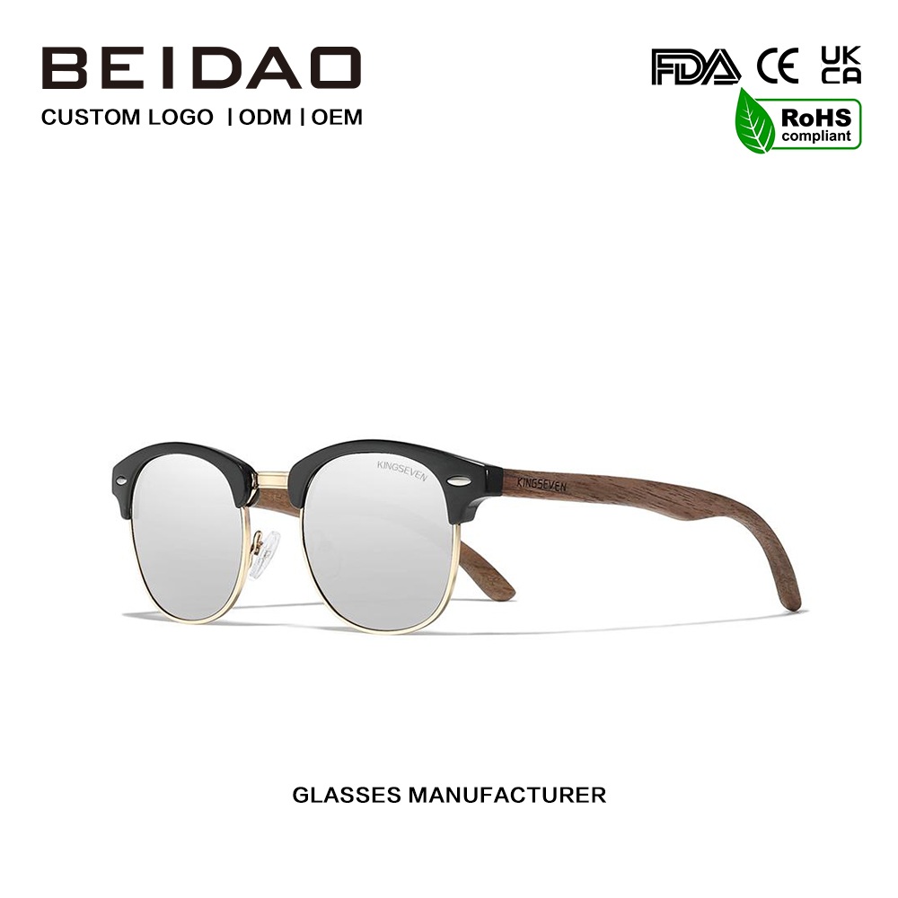 ແວ່ນຕາກັນແດດຈາກໄມ້ Walnut Polarized ສີເງິນ